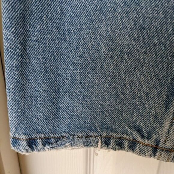 L.L. Bean Original/Traditional Fit Jeans - Size 8 - Picture 6 of 13